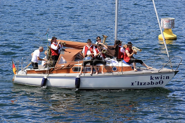 们热议的话 们热议的话