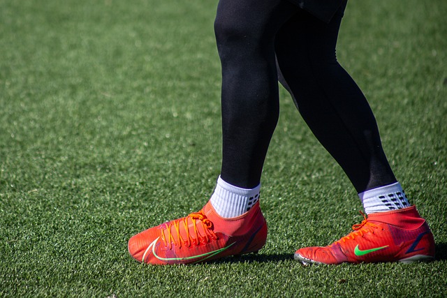 补时送礼助皇马绝杀！曼城罪魁祸首5.7分全场最差 瓜帅换人埋炸雷.